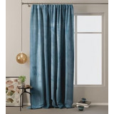 Curtains, blinds, cornices