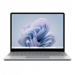Microsoft Surface Laptop Go3 Platinum 12,4 puutetundlik ekraan 1536 x 1024 pikslit Intel Core i5 I5−1235U 8 GB LPDDR5 SSD 256 GB Intel Iris Xe Graphics Windows 11 Home 802.11ax Bluetooth versioon 5.1 Klaviatuuri keel inglise keel(garantii) 12 kuud