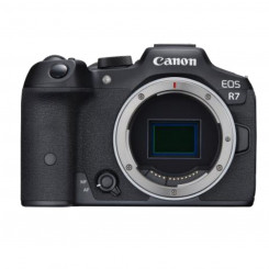 Зеркальная камера Canon EOS R7