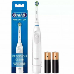 Электрическая зубная щетка Орал-Б