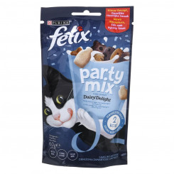 You boxed Purina Party Mix Dairy Delight Meat