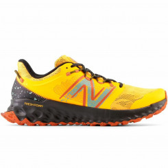 Men's Running Shoes New Balance Fresh Foam Garoé Yellow