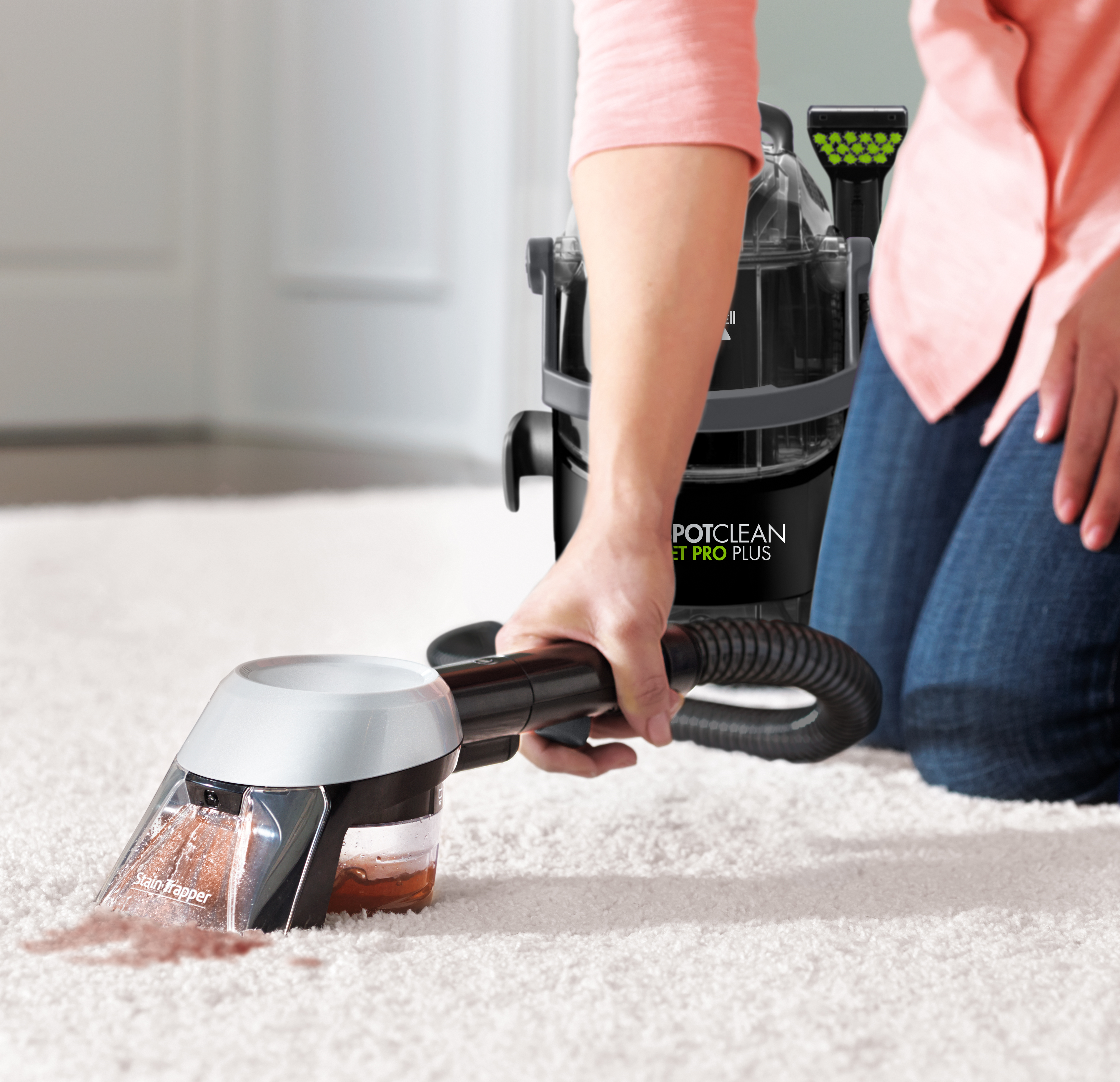 Bissell SpotClean Pet Pro Plus Cleaner 37252 Corded operating Handheld 750 W - V Black/Titanium Warranty 24 month(s)