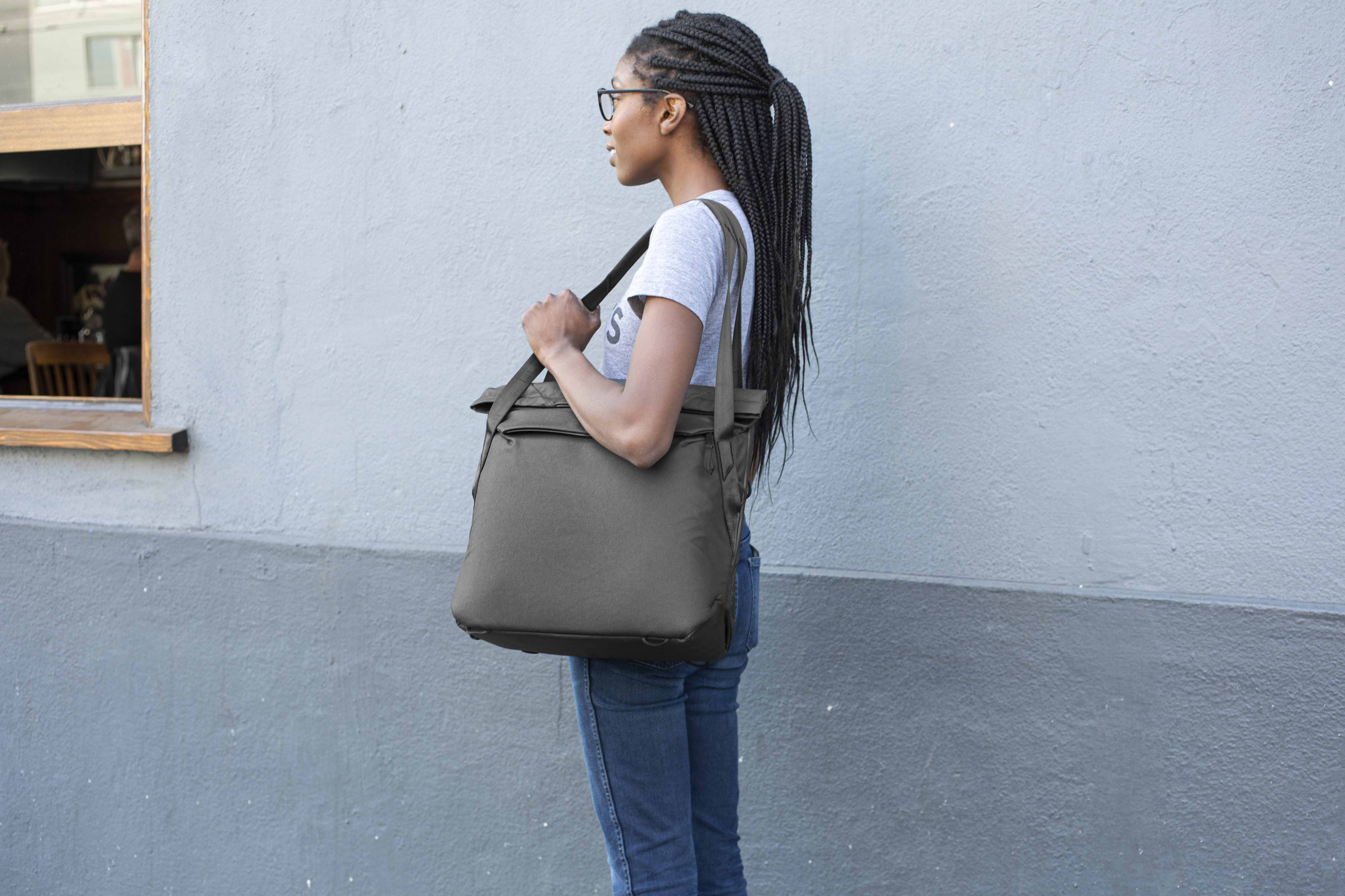 Peak Design shoulder bag Everyday Tote V2 15L, black