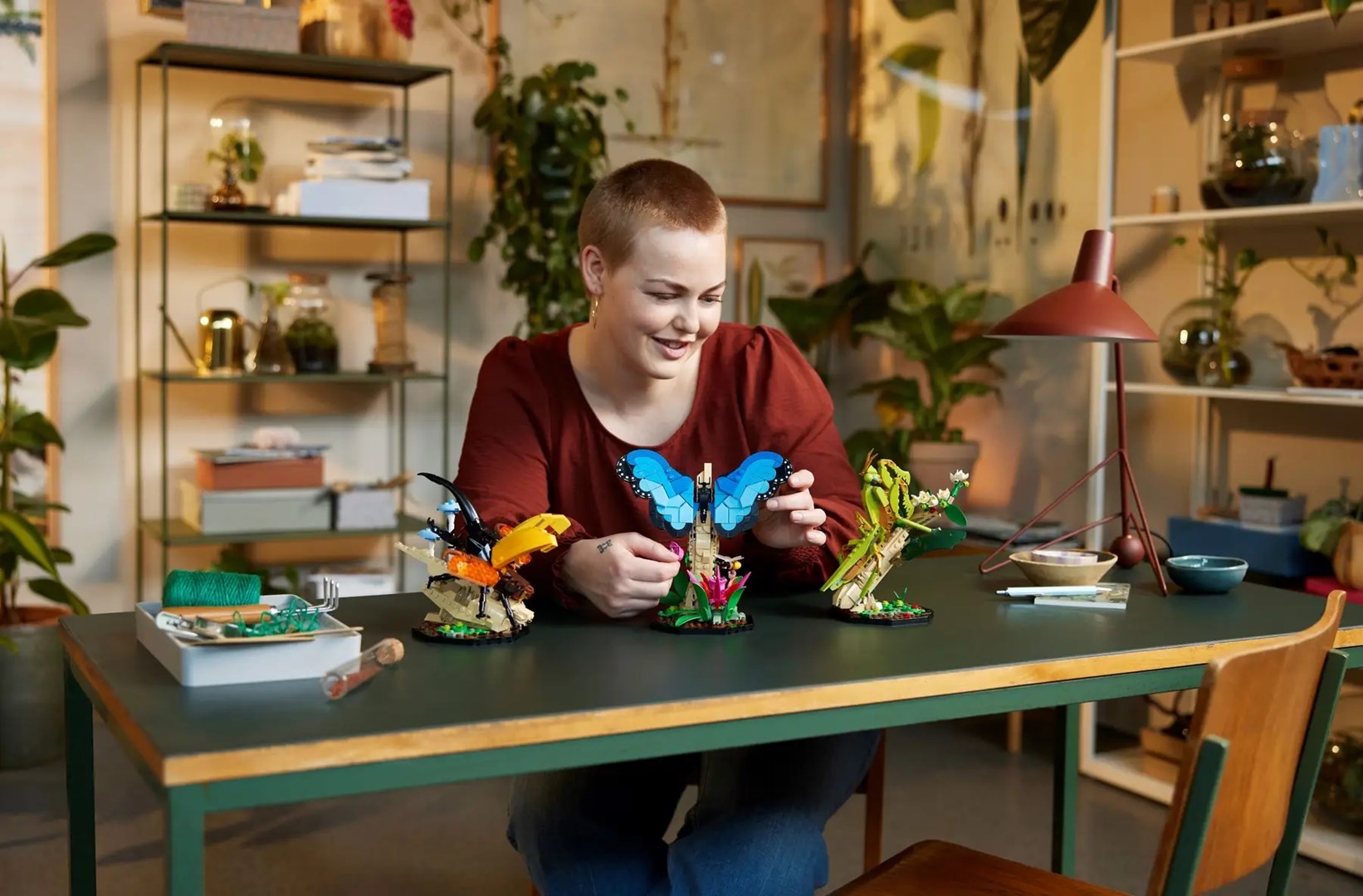 LEGO IDEAS 21342 The Insect Collection