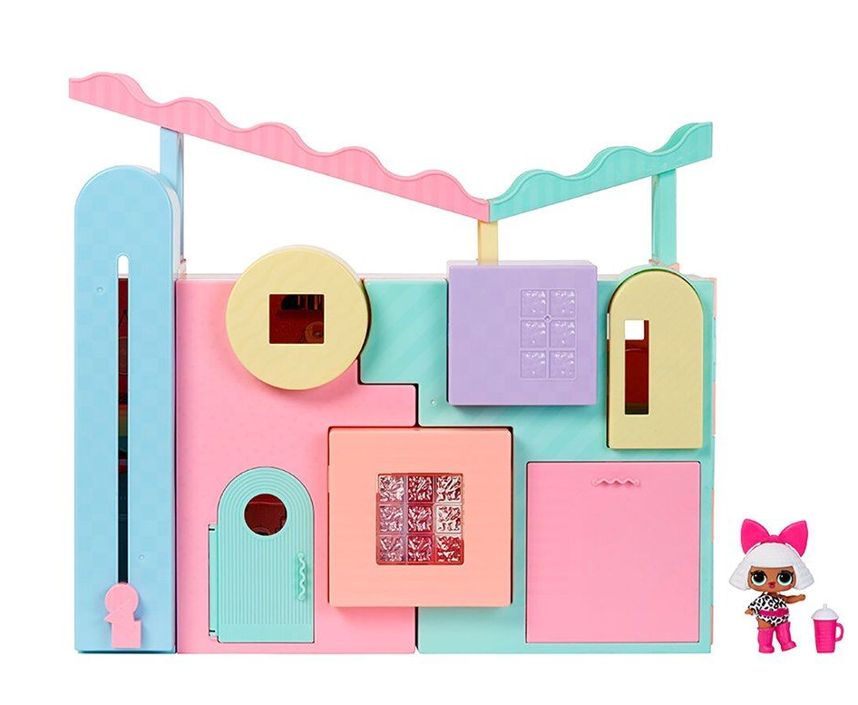 L.O.L. Surprise Squish Sand Magic House with Tot MGA Doll with House and Accessories